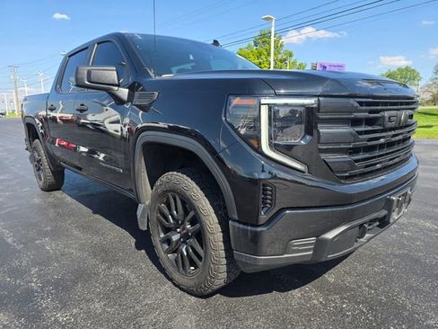 Used 2023 GMC Sierra 1500 Pro w/ Graphite Edition AWD/4WD image 3