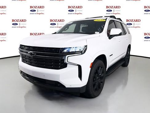 Used 2022 Chevrolet Tahoe RST w/ Luxury Package RWD image 4