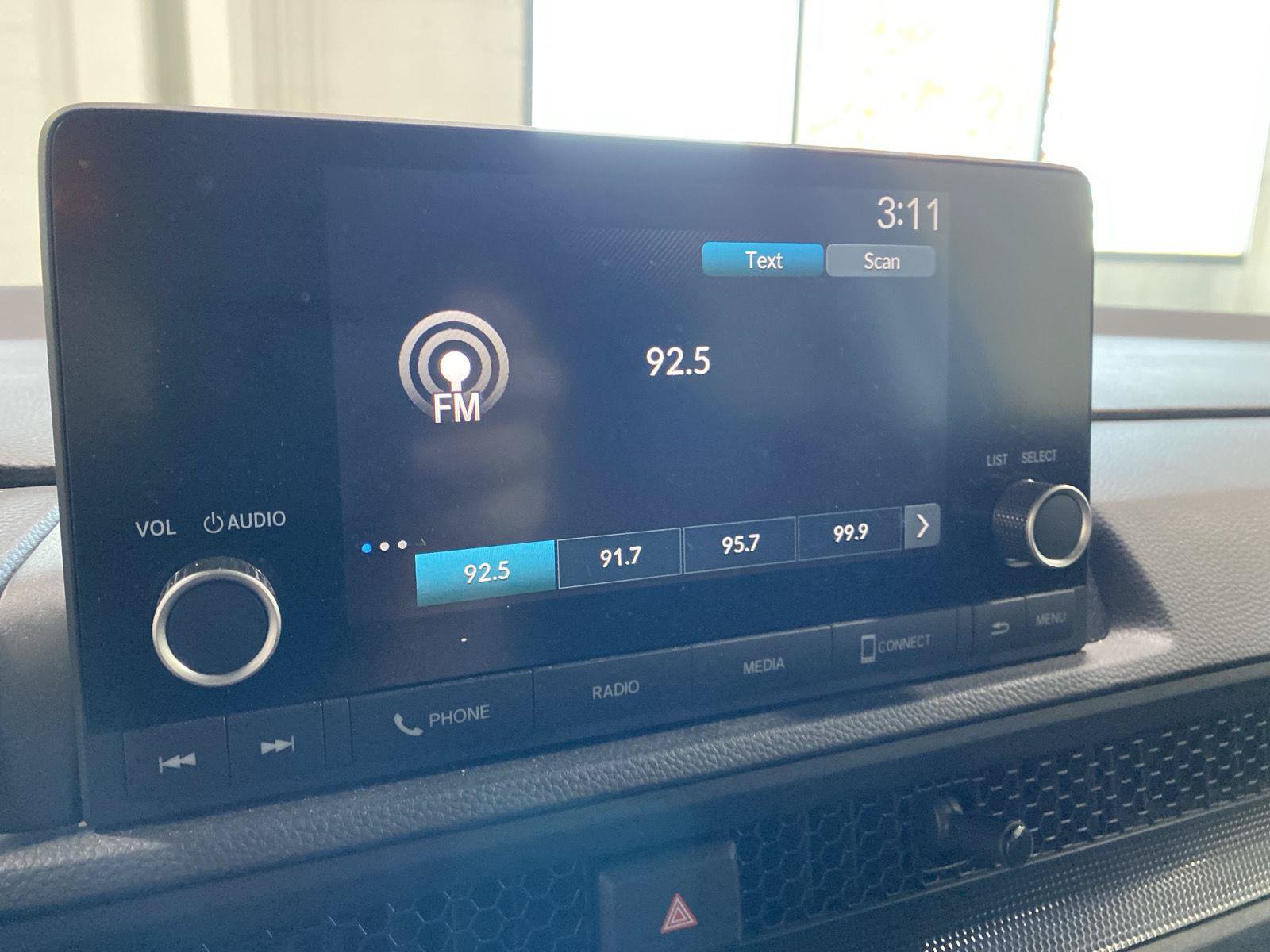 Used 2025 Honda CR-V EX image 24