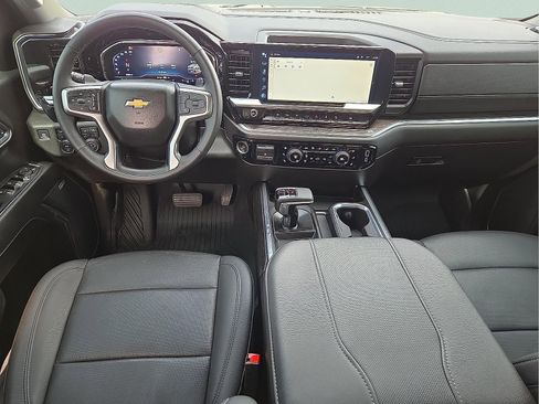 Used 2024 Chevrolet Silverado 1500 LTZ image 11