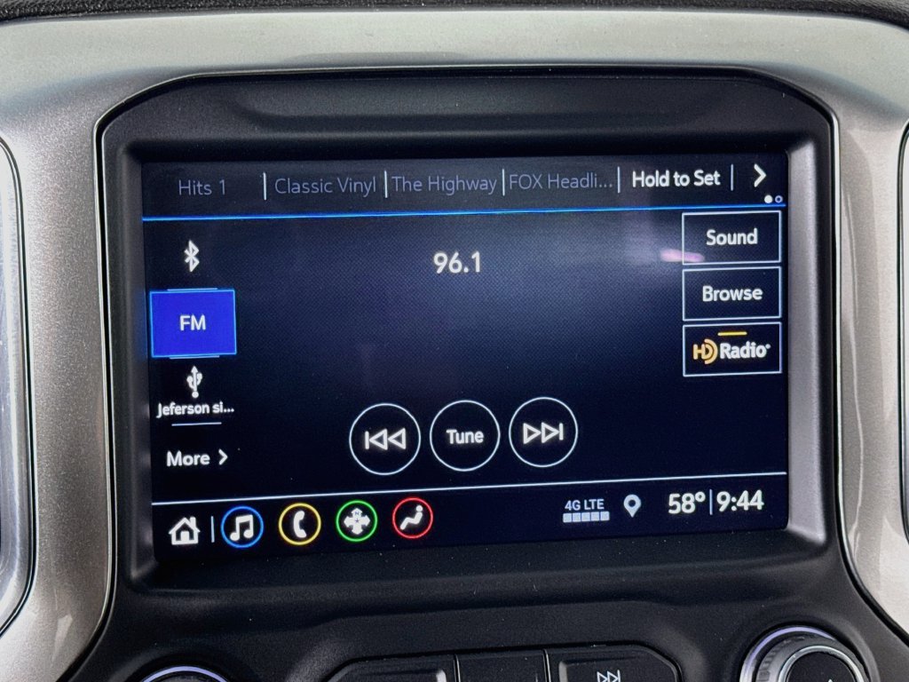Used 2019 Chevrolet Silverado 1500 LT Trail Boss AWD/4WD image 33