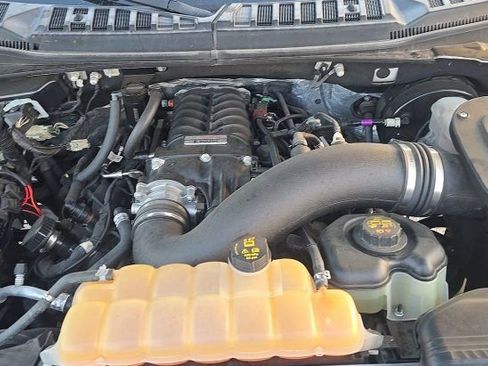 Used 2018 Ford F150 XLT w/ Equipment Group 302A Luxury RWD image 5