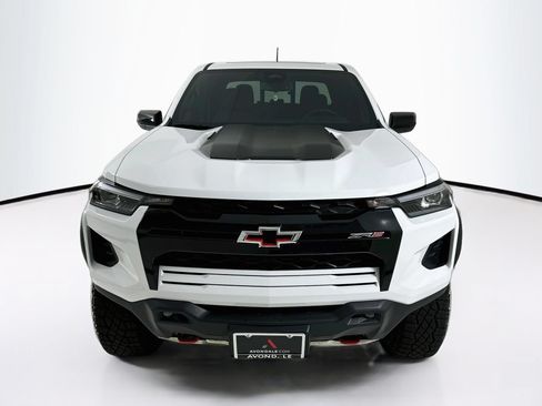 Used 2026 Chevrolet Colorado ZR2 AWD/4WD image 2