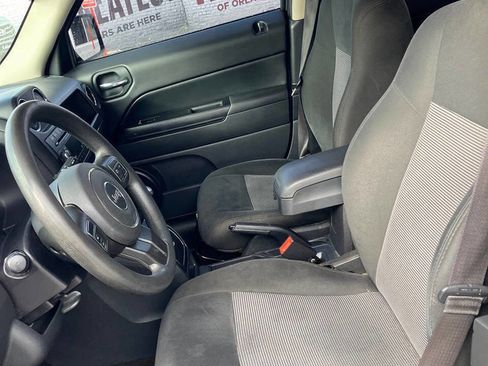 Used 2016 Jeep Patriot Sport w/ Power Value Group image 10