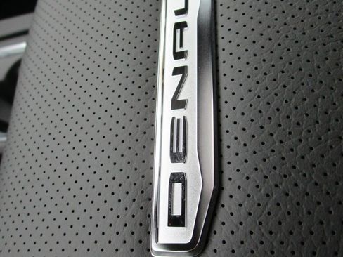 New 2026 GMC Sierra 2500 Denali w/ Denali Reserve Package image 49