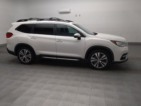 Used 2020 Subaru Ascent Limited w/ Technology Package AWD/4WD image 11