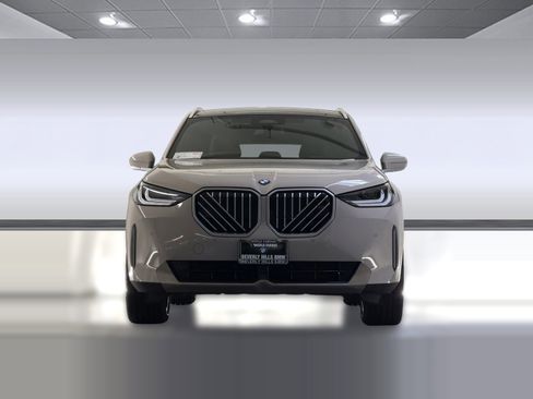 Used 2026 BMW X3 xDrive30 w/ Convenience Package AWD/4WD image 5