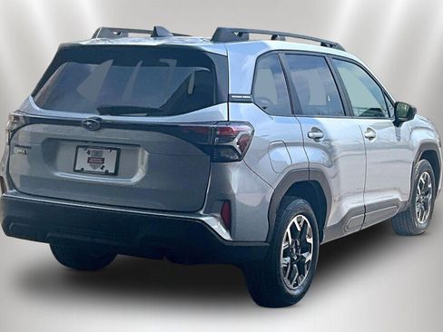 Certified 2025 Subaru Forester Premium w/ Convenience Package #1 image 5