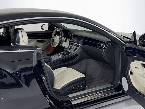 Used 2020 Bentley Continental GT V8 First Edition AWD/4WD image 28