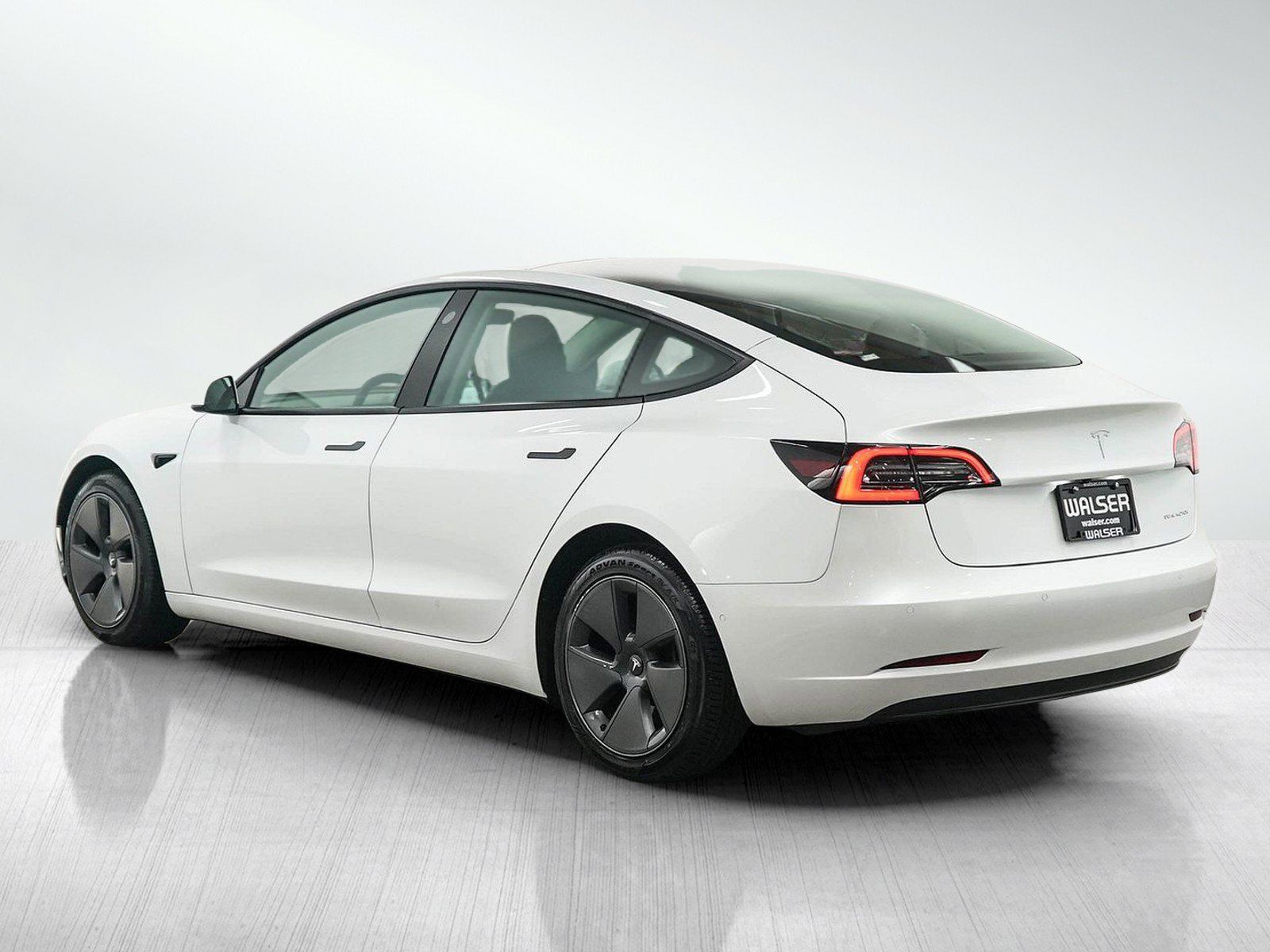 Used 2021 Tesla Model 3 Long Range AWD/4WD image 3