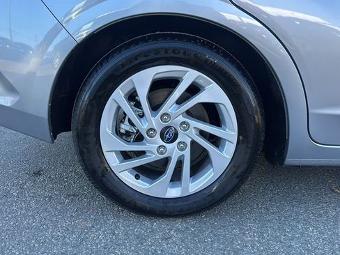 Certified 2025 Subaru Impreza 2.0i image 37