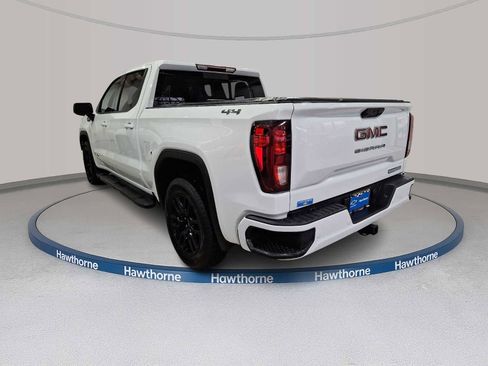 Certified 2025 GMC Sierra 1500 Elevation w/ Elevation Premium Package image 4