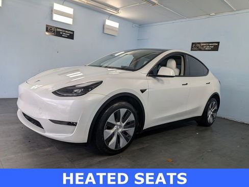 Used 2023 Tesla Model Y Long Range image 3