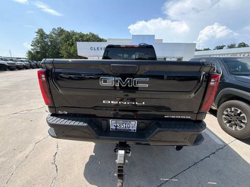 Used 2024 GMC Sierra 2500 Denali Ultimate w/ Max Trailering Package AWD/4WD image 32