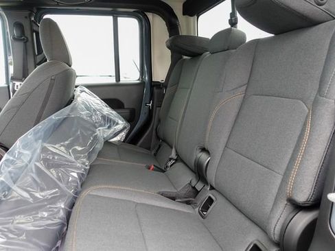 New 2026 Jeep Gladiator Sport image 23