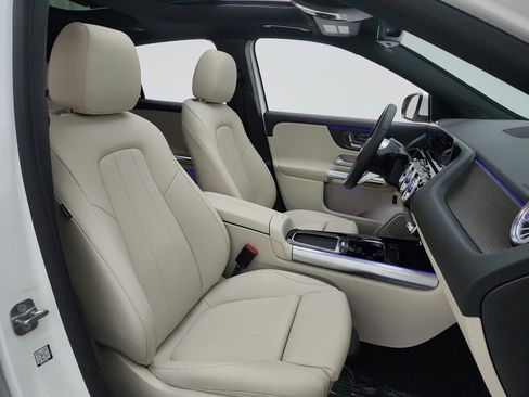 Certified 2026 Mercedes-Benz GLA 250 image 18