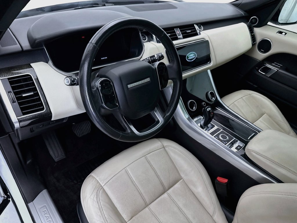 Used 2020 Land Rover Range Rover Sport HSE AWD/4WD image 9