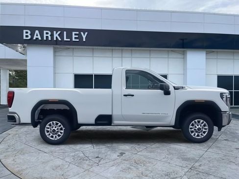 New 2025 GMC Sierra 2500 Pro w/ Convenience Package RWD image 8