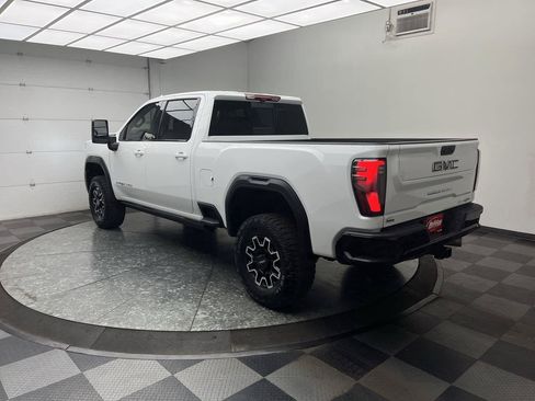 Certified 2026 GMC Sierra 2500 AT4X AWD/4WD image 2