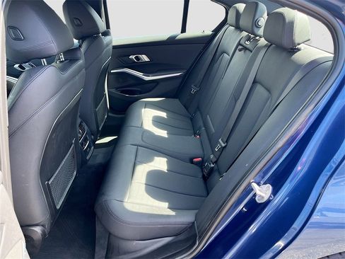 Used 2021 BMW 330i Sedan w/ Convenience Package image 23