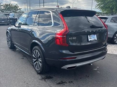 Used 2021 Volvo XC90 T6 Momentum w/ Advanced Package AWD/4WD image 7