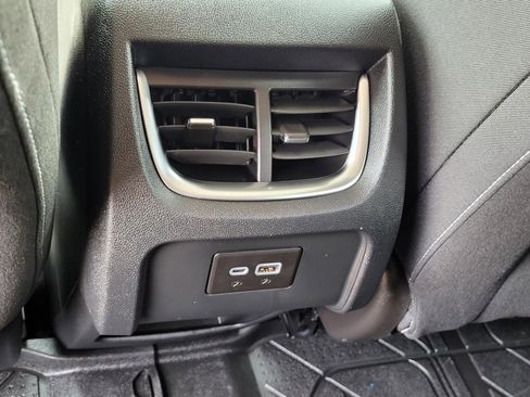 Used 2023 Chevrolet Blazer LT w/ Convenience Package FWD image 20