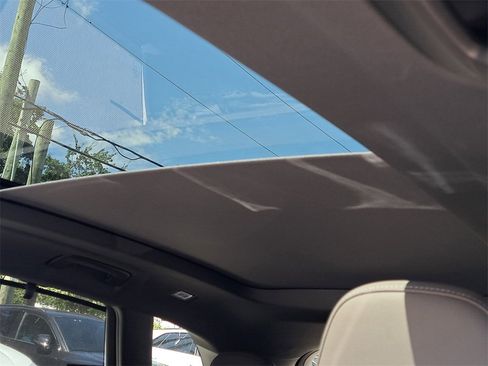 New 2025 Audi Q5 Premium Plus image 16