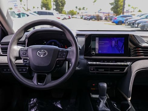 Used 2025 Toyota Camry LE FWD image 21