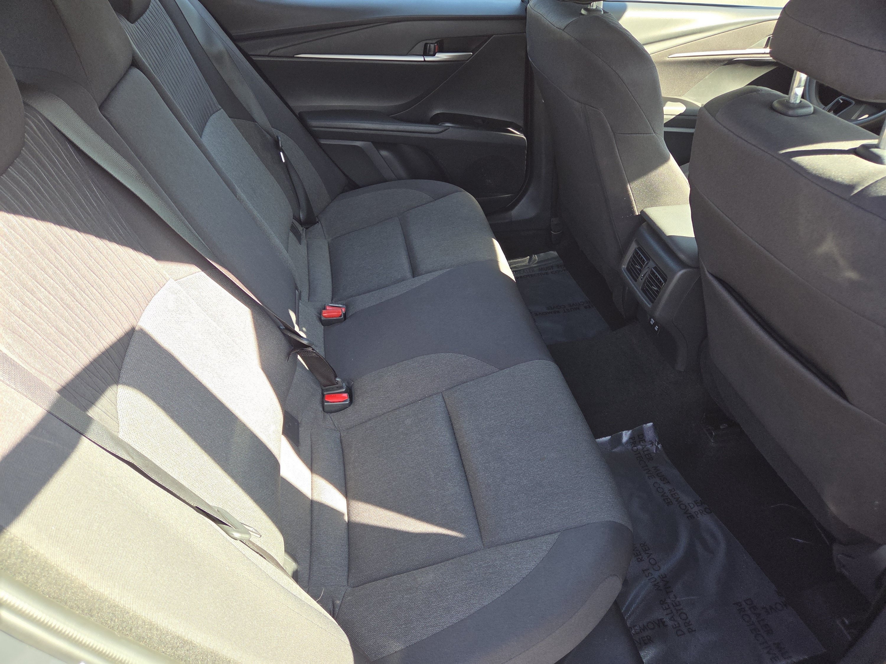 Used 2025 Toyota Camry LE FWD image 27