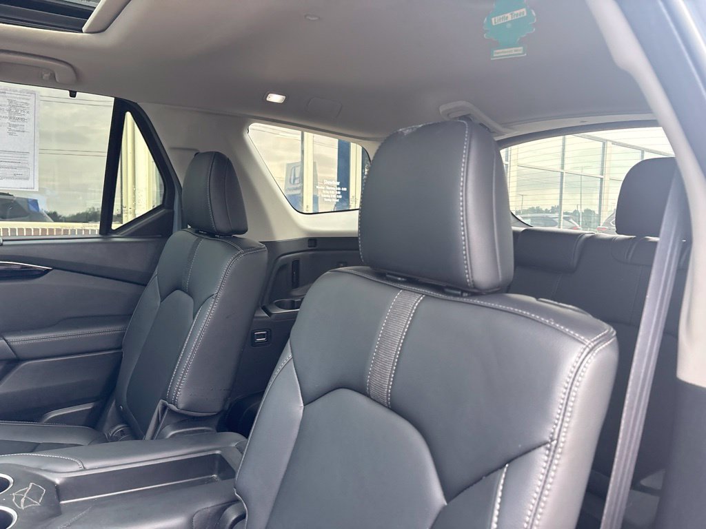 Certified 2024 Honda Pilot Touring image 41
