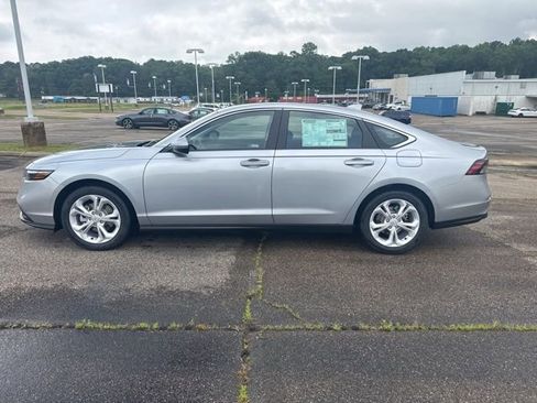 New 2026 Honda Accord LX image 5