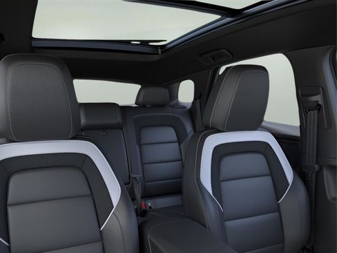 New 2025 Chevrolet Blazer EV LT image 28