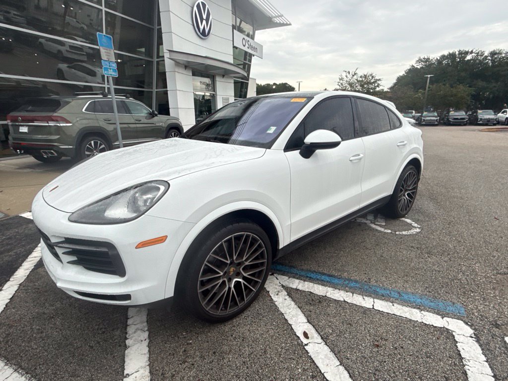 Used 2021 Porsche Cayenne Coupe AWD/4WD image 3
