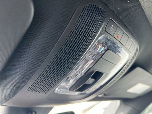 Used 2023 Mercedes-Benz CLA 250 4MATIC image 31