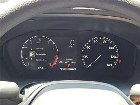 Used 2026 Honda HR-V LX image 9