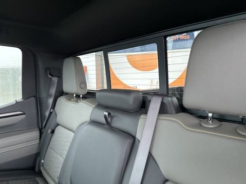 New 2026 Chevrolet Silverado 1500 ZR2 AWD/4WD image 30