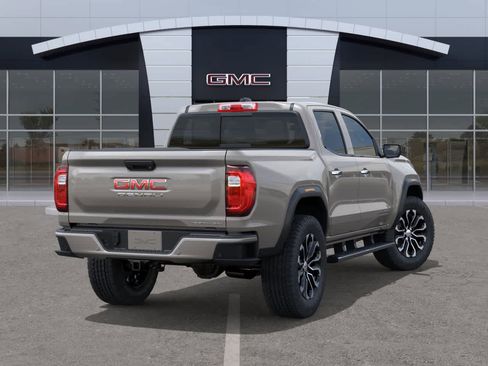 New 2026 GMC Canyon Denali image 4
