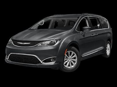 Used 2017 Chrysler Pacifica Touring-L Plus w/ Advanced Safetytec Group
