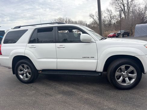 Used 2006 Toyota 4Runner Limited image 17