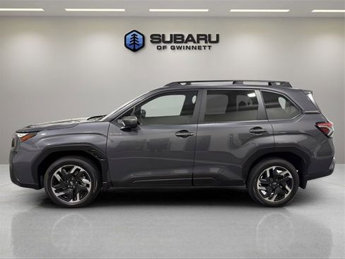 Certified 2025 Subaru Forester Premium image 2