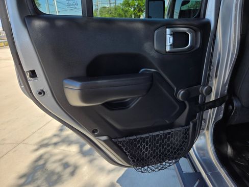 Used 2020 Jeep Gladiator Sport w/ Trailer Tow Package AWD/4WD image 21