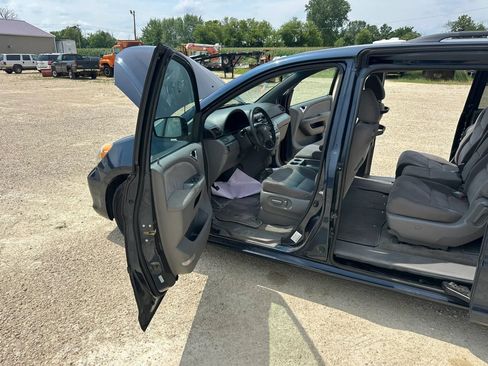 Used 2010 Honda Odyssey EX image 10
