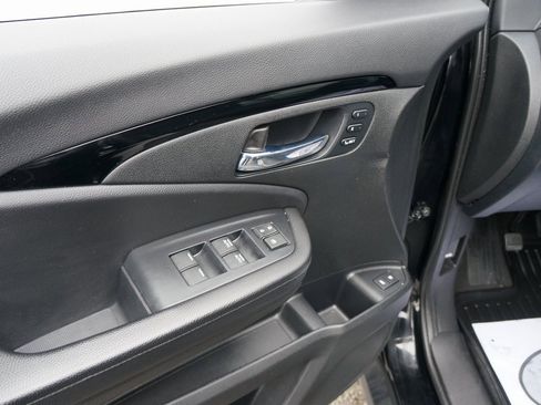 Certified 2020 Honda Passport Touring image 15