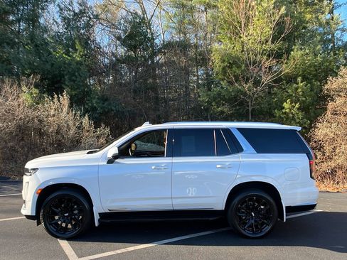 Used 2021 Cadillac Escalade Premium Luxury w/ Performance Package image 2