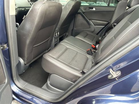 Used 2016 Volkswagen Tiguan SE image 20