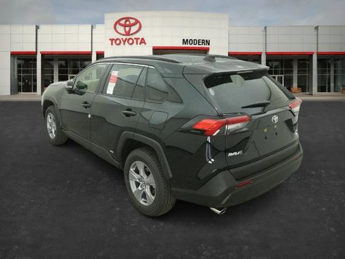 New 2025 Toyota RAV4 XLE image 13