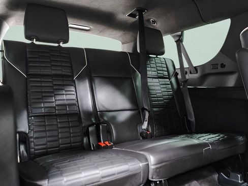 Used 2023 Cadillac Escalade ESV Sport Platinum image 39