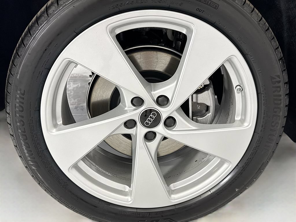 Used 2026 Audi Q5 Premium Plus w/ Premium Plus AWD/4WD image 32
