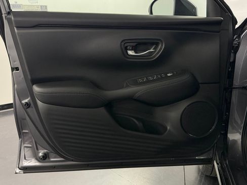 New 2026 Honda HR-V EX-L image 23