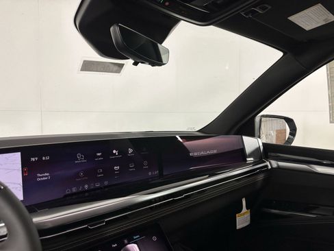 New 2025 Cadillac Escalade Sport w/ Touring Package image 33